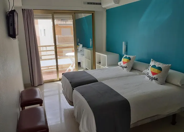 Clibomar Jamaica Hotell 2*