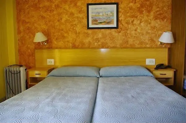 Clibomar Jamaica 2*
